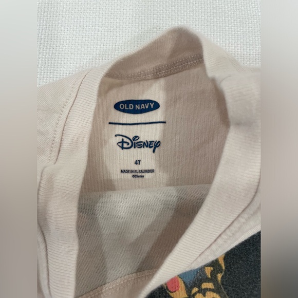 🍓 👧🏻 5 Piece BUNDLE of tees and a tank by Old Navy in size 4T girls for $8! - Picture 4 of 16